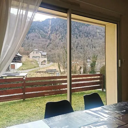 D'une Avec Jardin Clos A Appartamento Cauterets